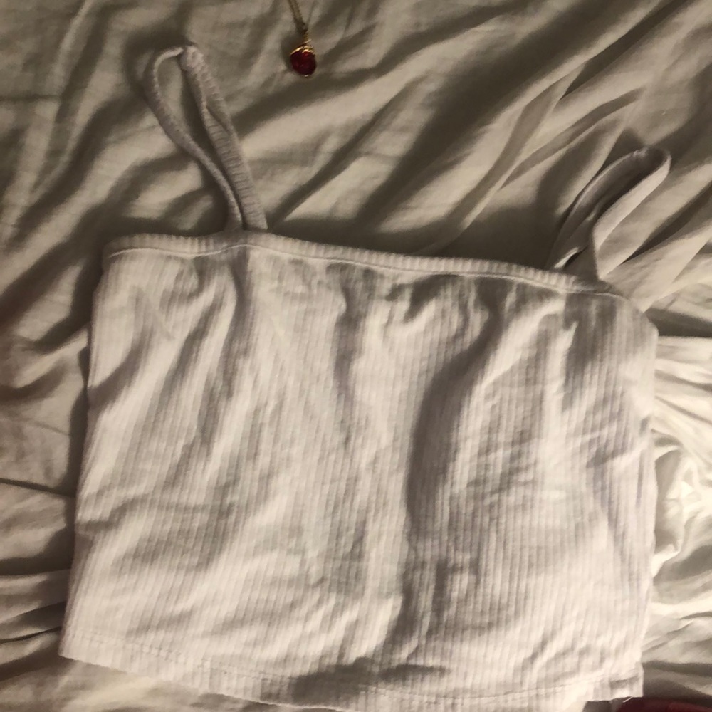 Bozzolo small white ribbed crop top